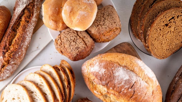 Nutricionistas explicam se o pão integral ou o pão de centeio é mais saudável e qual devemos escolher: "Eu sempre o recomendo aos meus clientes"
