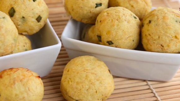 Receita de salgadinho fit com poucos ingredientes: fica pronto em rapidinho, faço todo fim de semana