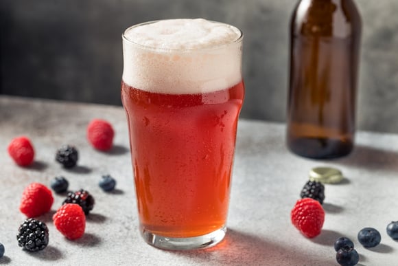 Cerveja de espinafre, de morango e até com chantilly! Veja as cervejas diferentonas que o TudoGostoso provou na Mondial de La Bière