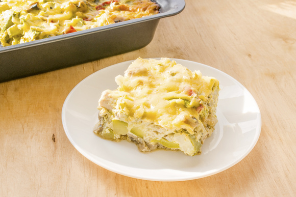 Esta torta de abobrinha para micro-ondas é a receita saudável e fácil para resolver qualquer problema no jantar.