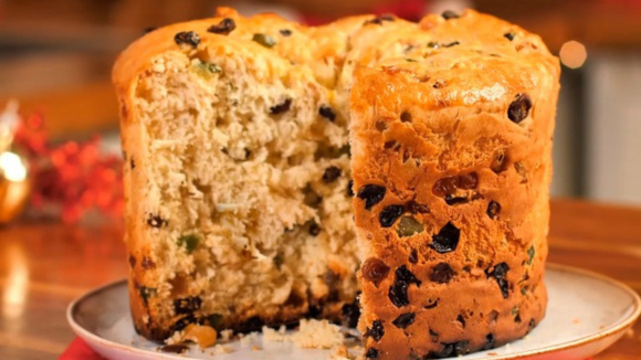 Faço essa receita de panetone no liquidificador todo Natal e é a parte mais fácil da ceia!