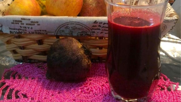 O suco de beterraba e cenoura é uma combinação dos deuses. (Créditos: TudoGostoso/Eriane Correia Candido Leão)