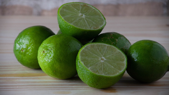 Seus limões estragam rápido? TudoGostoso ensina como guardar a fruta para durar muito mais