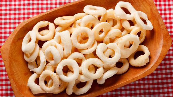 Biscoito de polvilho sequinho e crocante: TudoGostoso ensina receita prática para fazer um lanche fácil e que rende muito