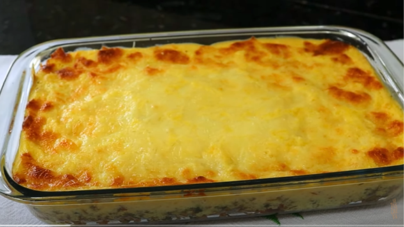 Não sabe o que fazer na janta? Essa receita de carne moída gratinada é perfeita, só precisa fazer um arroz para acompanhar