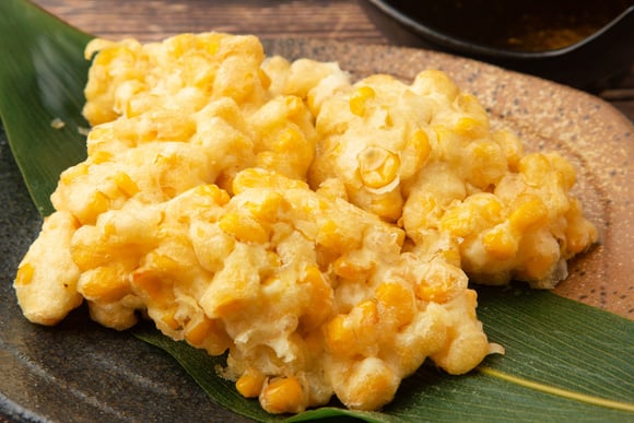 Comida japonesa de rico usa ingrediente muito barato como estrela do prato: aprenda a fazer em casa!