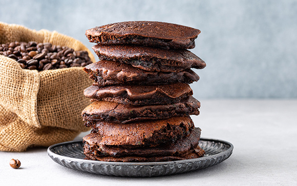Nem aveia, nem banana: essa receita de panqueca de café é perfeita para começar o dia com energia