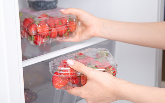 Frutas frescas e sem desperdício: o segredo para conservar o morango na geladeira por muito mais tempo