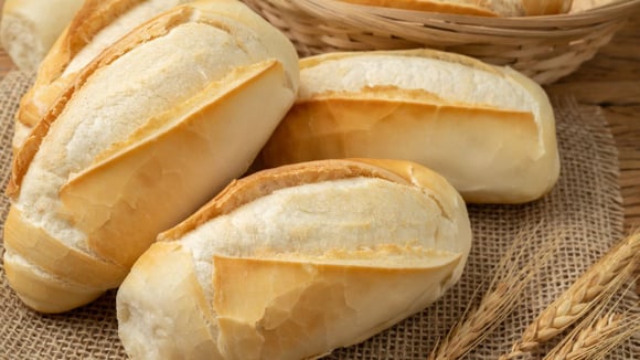 Como manter o pão fresco por mais tempo: o truque dos padeiros para evitar que ele fique duro