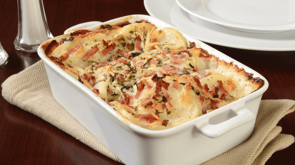 Um creme bem cuidado no reaquecimento fica tão bom quanto na primeira vez que saiu do forno. (Foto: Canva)