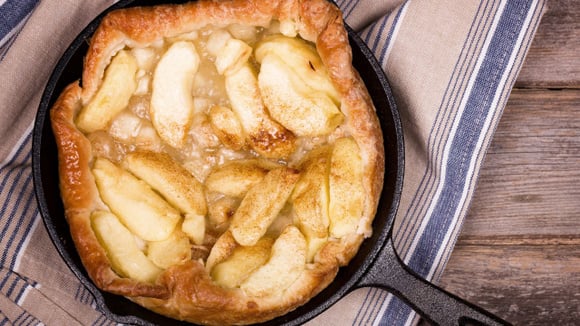Receita de torta de maçã na frigideira: rápida, fácil e inspirada na culinária italiana