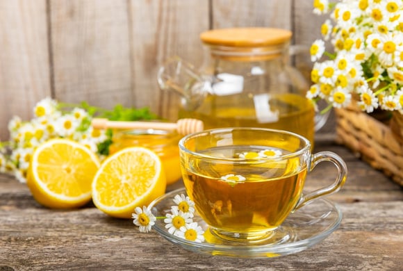 Suco para desinchar barriga: bebida tem ação anti-inflamatória e auxilia no controle dos níveis de açúcar no sangue