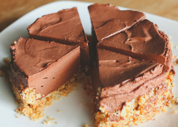 Receita de torta de chocolate, a sobremesa mais fácil e caseira possível