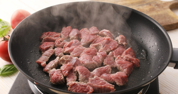 O segredo da culinária asiática para deixar a carne extremamente macia é finalmente revelado (e é muito fácil)