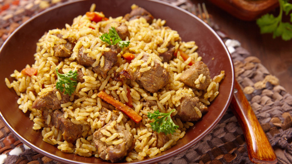 Esse arroz vai promover uma explosão de sabores no seu paladar! (Créditos: Shutterstock)