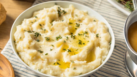 Purê de batata cremoso (Créditos: Canva)
