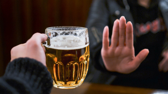 Ficar um mês inteiro sem bebida alcoólica? Veja se o desafio do "Janeiro Seco" vale a pena e dicas para cumprir a meta