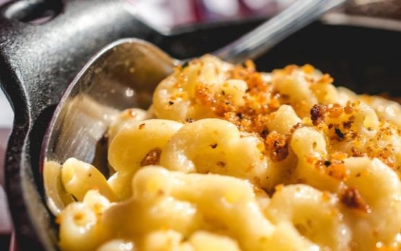 Você pode fazer um macarrão muito cremoso rapidinho (Créditos: TudoGostoso)