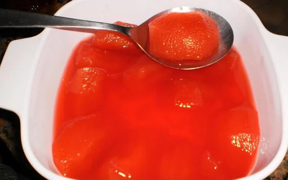 A maçã é uma fruta muito amada no Brasil e o doce de maçã não poderia ser diferente (Créditos: Vanessa Gouveia/TudoGostoso)