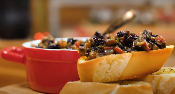 Nada de berinjela com gosto amargo: ingredientes simples resolvem o sabor incômodo do alimento!