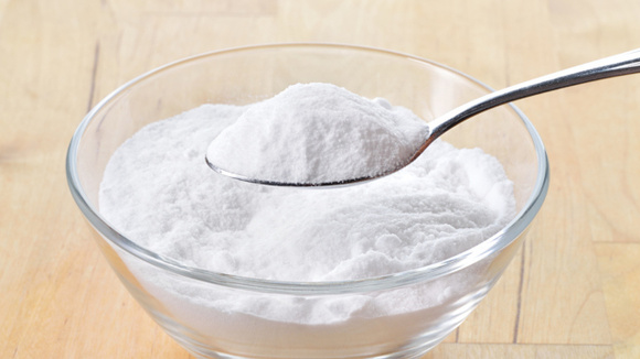 Se você tem bicarbonato de sódio em casa, você tem um tesouro: 7 maneiras de aproveitar o esse produto no dia a dia