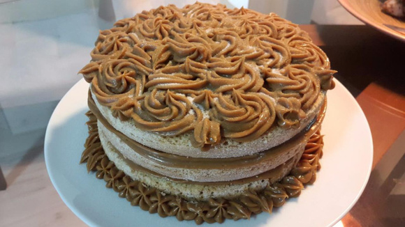 Se sua mãe adora churros, então ela vai amar receber esse bolo de churros como presente (Créditos: TudoGostoso/Dirce Salles)