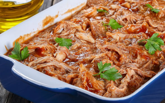 Frango desfiado pronto em minutos (Divulgação: Shutterstock)