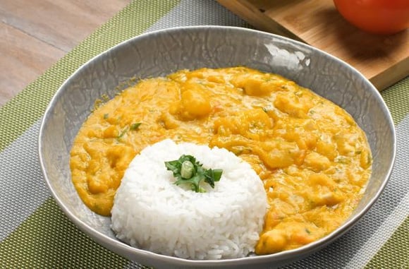 Receita de bobó de frango: veja essa versão maravilhosa do prato original para quem não come frutos do mar!