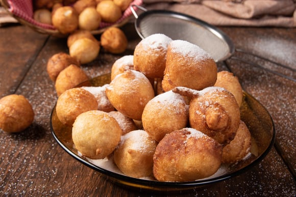 Bolinhos de maçã ralada, receita da vovó para fritar ou assar