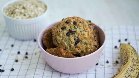 A dica é usar bananas bem maduras para fazer esses cookies (Créditos: Shutterstock)