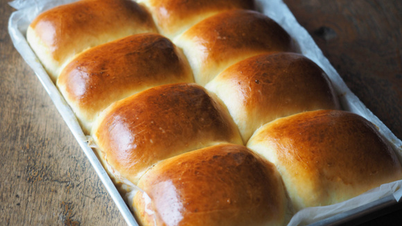 Pão caseiro tão macio e fofinho que desmancha na boca