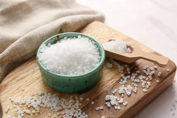 Qual o melhor tipo de sal para cozinhar e qual é o mais saudável: sal marinho, sal refinado ou sal para grelhar?