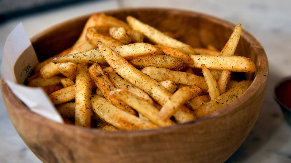Um pequeno detalhe fará toda a diferença: o segredo para batatas fritas crocantes como as de restaurante