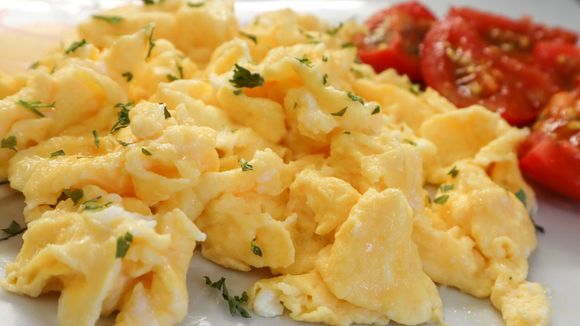 Ótimos no café da manhã e no jantar! (Créditos: Canva)