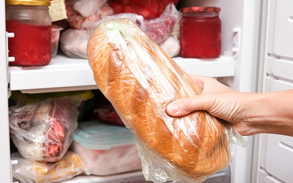 Karen Alarcón, gastroenterologista: "Comer um pão fica 10 vezes mais saudável se o congelar e depois aquecer cada fatia"