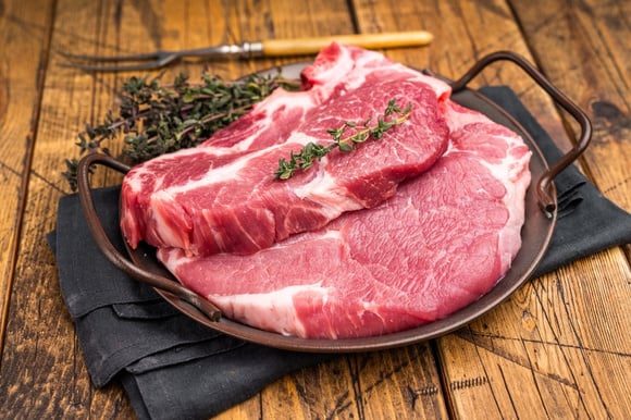 Churrasqueiros experientes concordam: essa carne fica perfeita na grelha, e o TudoGostoso mostra por quê