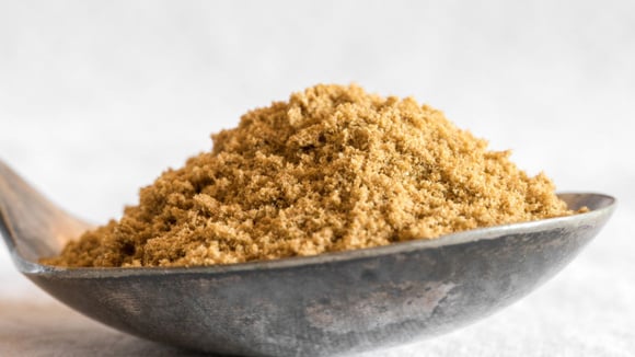 Uma colher desse tempero por dia pode ajudar a controlar o açúcar no sangue e a gordura abdominal, apontam estudos