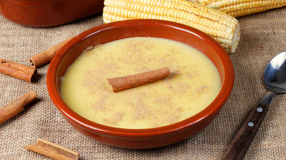 Curau de milho cremoso sem leite condensado (Créditos: Shutterstock)