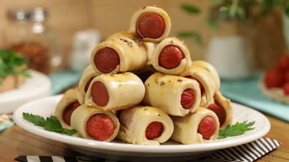 Descobri a melhor receita de enroladinho de salsicha de forno e agora só faço assim, minha família inteira amou!