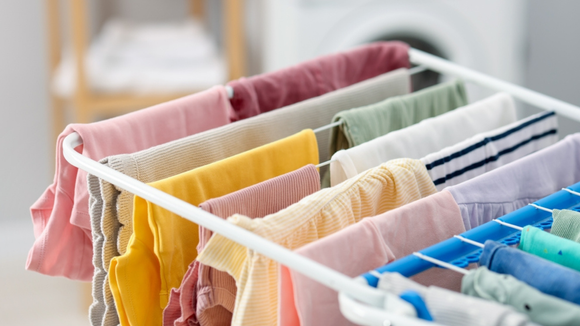 Nem ventilador, nem secadora: TudoGostoso explica o método japonês para secar roupas em dias frios