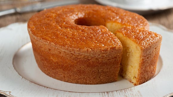 Esse bolo de milho vai deixar a sua Festa Junina mais gostosa (Créditos: TudoGostoso)