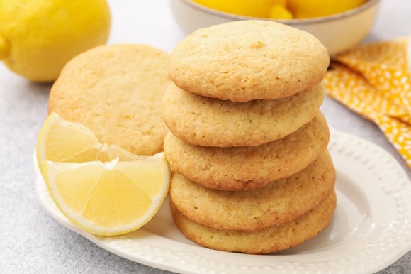 Receita de biscoito de limão sem farinha e sem açúcar: uma receita fácil e rápida para um doce saudável