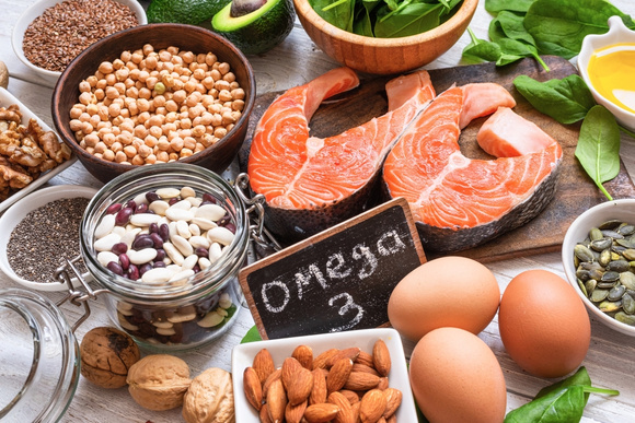 5 alimentos com mais ômega-3 do que o salmão e que você precisa incluir na sua alimentação