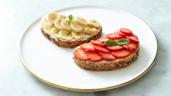 As três melhores frutas para adicionar à torrada para um café da manhã com pouca gordura você confere no TudoGostoso