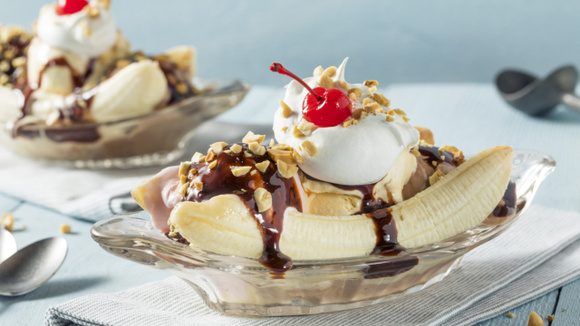 Nem banana empanada, nem banana split: essa é a melhor sobremesa para fazer com a fruta queridinha dos brasileiros