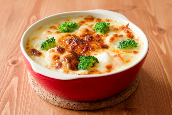 Esse gratinado fácil é a minha receita coringa para deixar qualquer refeição simples do dia a dia ainda mais saborosa