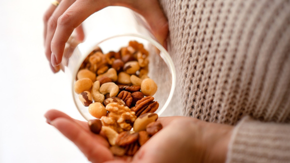 Essa é a nut mais recomendada pelos nutricionistas para reduzir os níveis de açúcar no sangue e melhorar sua saúde metabólica: descubra esses e outros benefícios da oleaginosa