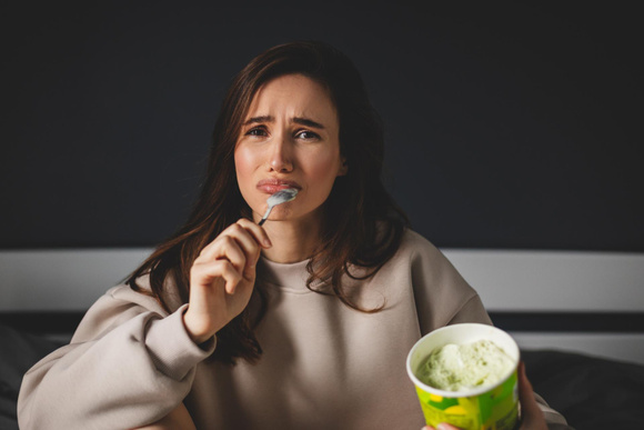 Sou nutricionista e garanto: "Há muitas razões para sentir desejo de comer, mas está claro que a restrição não ajuda"