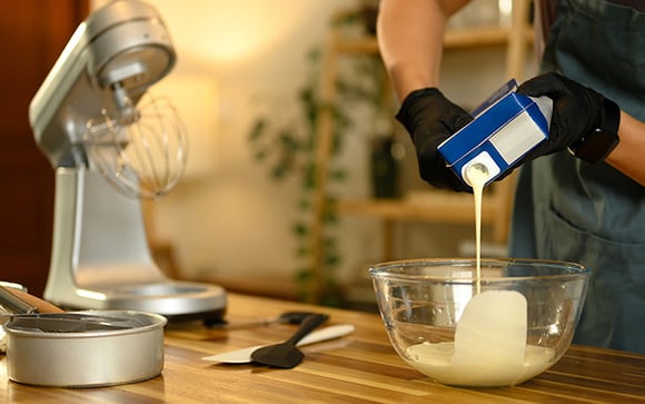 A melhor opção de creme de leite para intolerantes e veganos: a receita mais fácil que você vai encontrar, já anota os ingredientes!