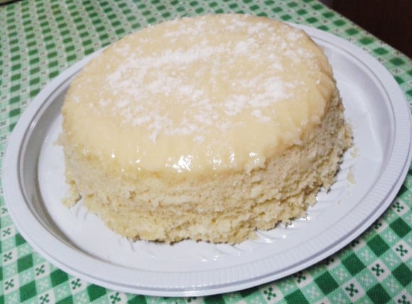 Essa receita de bolo no micro-ondas é perfeita para o lanche e fica pronta em menos de 15 minutos